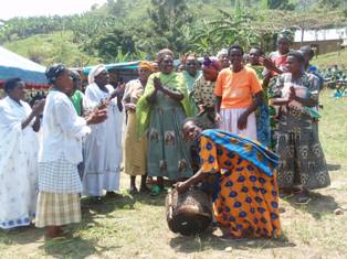 Dance by the parents of the students